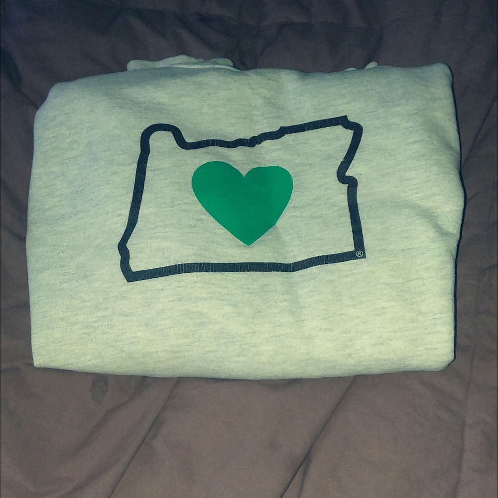 I love Oregon Sweater